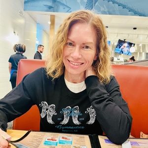 Meet your Posher, Mikael